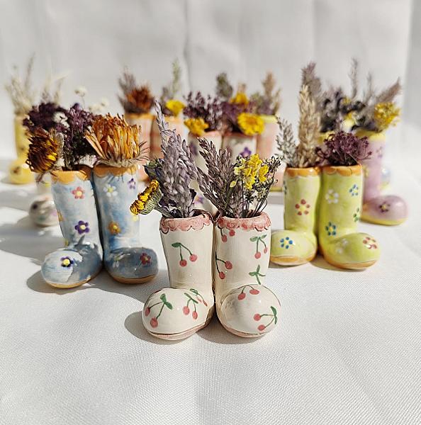 Image illustrant la catégorie Vases miniatures